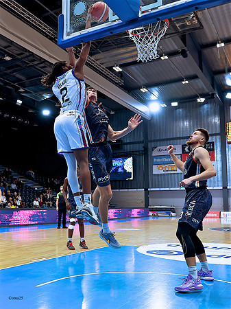 251011 Olympic-Neuchatel 21c