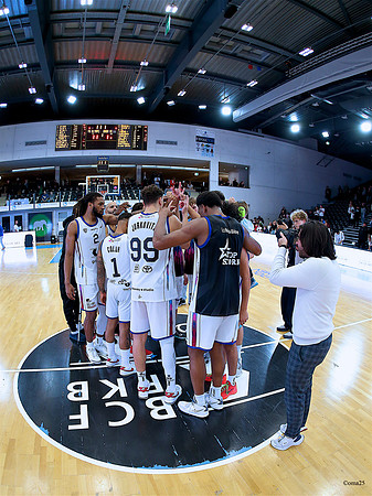 251011 Olympic-Neuchatel 35c