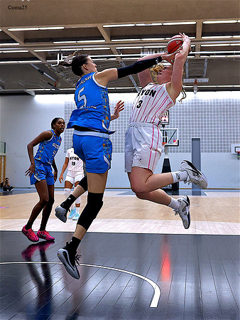 251105 Nyon-Avenida 15c