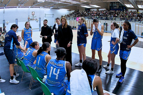 251105 Nyon-Avenida 33c