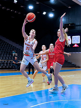 251115 Swiss-Norway 54c
