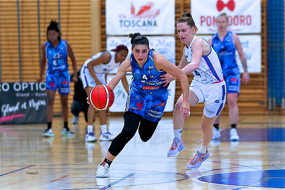 230422 Nyon-Elfic 39c