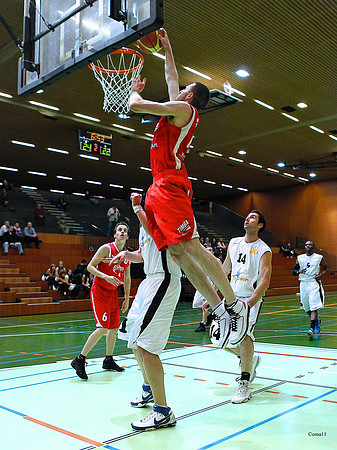 110118 Sp Neu-Giants 10c