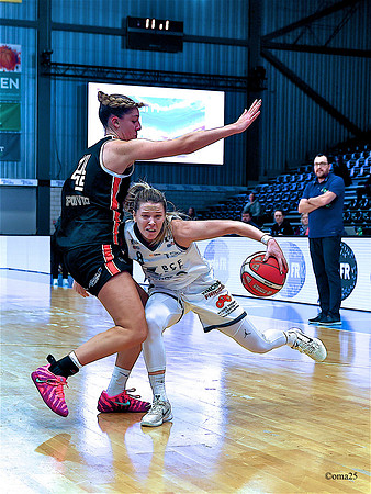 251108 BB-Fribourg 04c