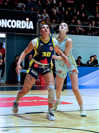 250126 FF Women 55c