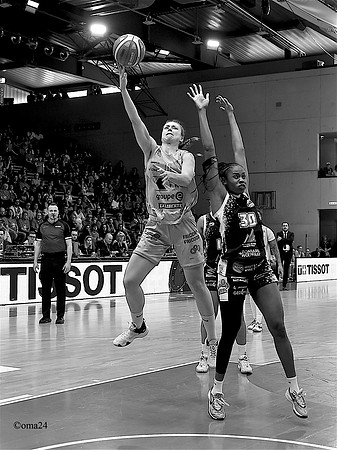 240406 PB-Cup bw01c