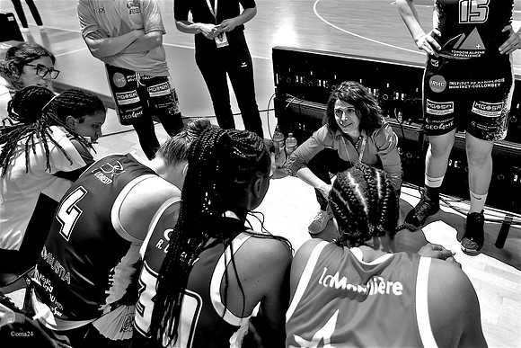 240406 PB-Cup bw02c