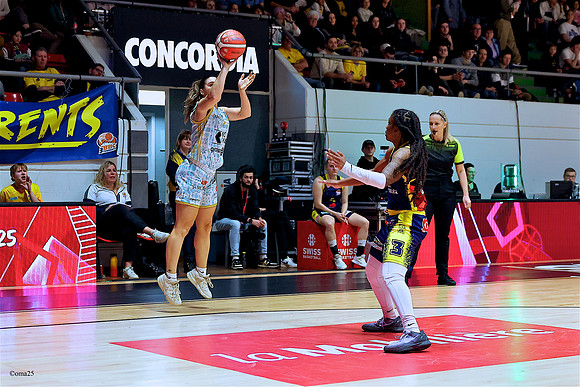 250126 FF Women 06c